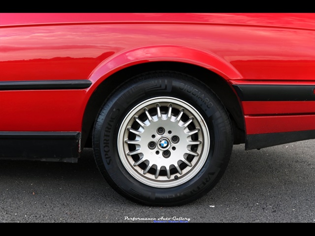 1992 BMW 318i   - Photo 16 - Rockville, MD 20850