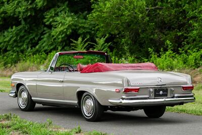 1969 Mercedes-Benz 280SE Cabriolet   - Photo 4 - Rockville, MD 20850