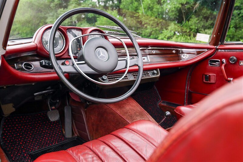 1969 Mercedes-Benz 280SE Cabriolet   - Photo 36 - Rockville, MD 20850