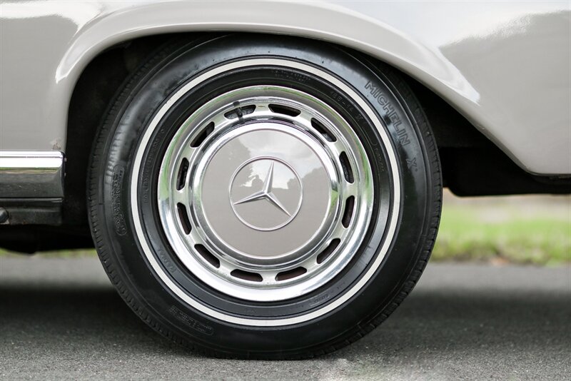 1969 Mercedes-Benz 280SE Cabriolet   - Photo 32 - Rockville, MD 20850