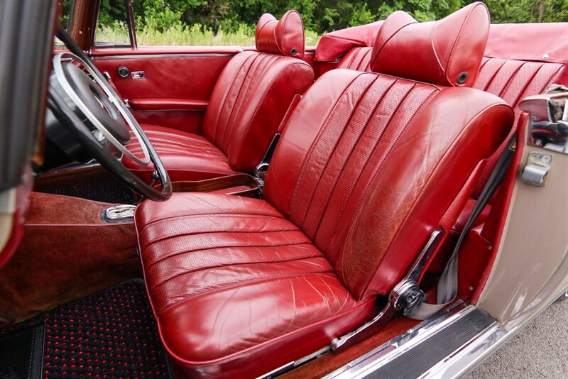 1969 Mercedes-Benz 280SE Cabriolet   - Photo 38 - Rockville, MD 20850