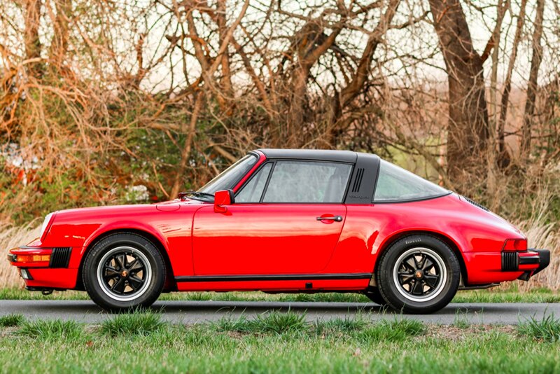 1987 Porsche 911 Carrera  Targa - Photo 10 - Rockville, MD 20850