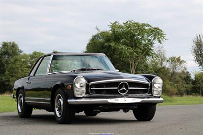 1968 Mercedes-Benz 250SL 4-Speed   - Photo 1 - Rockville, MD 20850