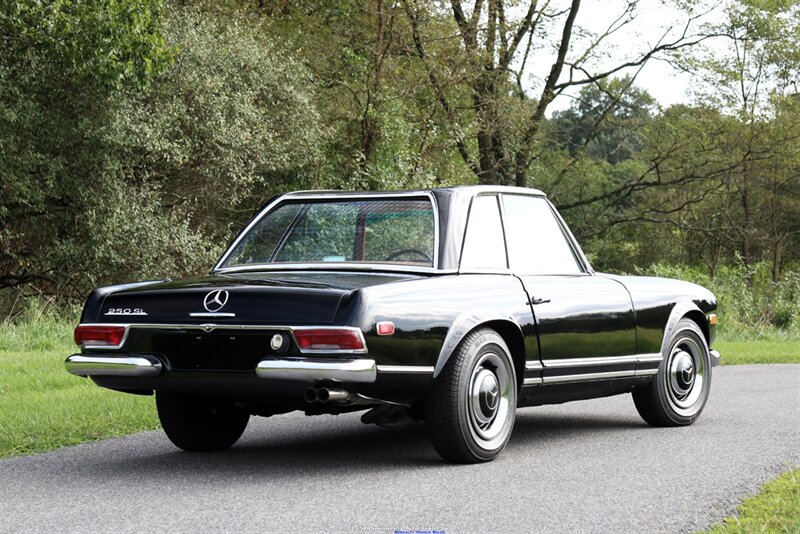 1968 Mercedes-Benz 250SL 4-Speed   - Photo 12 - Rockville, MD 20850