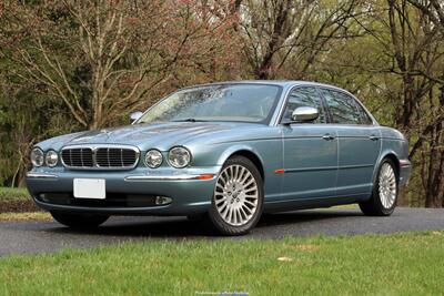 2005 Jaguar XJ8 Vanden Plas   - Photo 1 - Rockville, MD 20850