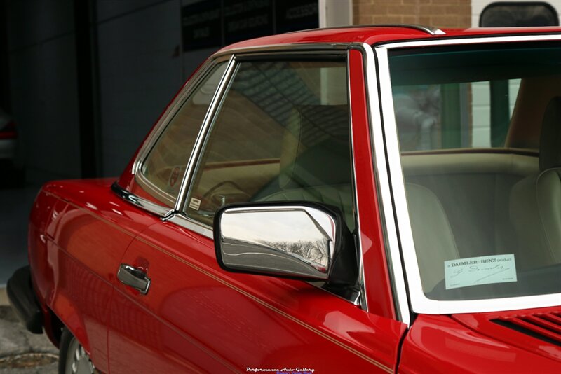 1989 Mercedes-Benz 560-Class 560 SL   - Photo 34 - Rockville, MD 20850