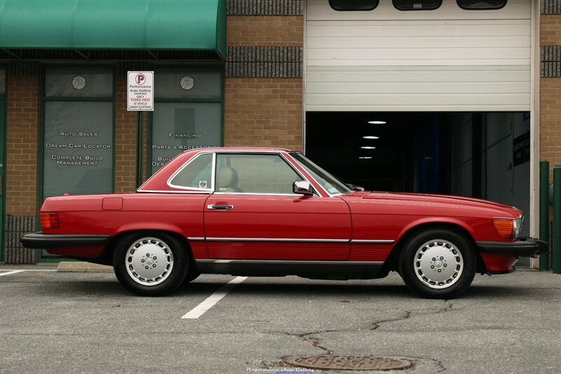 1989 Mercedes-Benz 560-Class 560 SL   - Photo 15 - Rockville, MD 20850