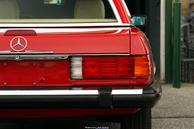 1989 Mercedes-Benz 560-Class 560 SL   - Photo 45 - Rockville, MD 20850