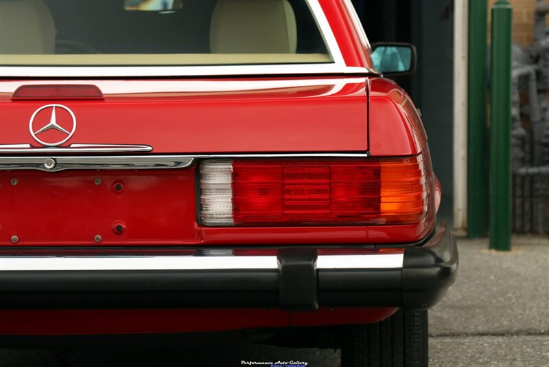 1989 Mercedes-Benz 560-Class 560 SL   - Photo 45 - Rockville, MD 20850