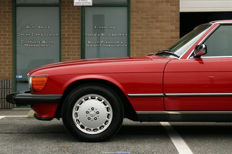 1989 Mercedes-Benz 560-Class 560 SL   - Photo 22 - Rockville, MD 20850