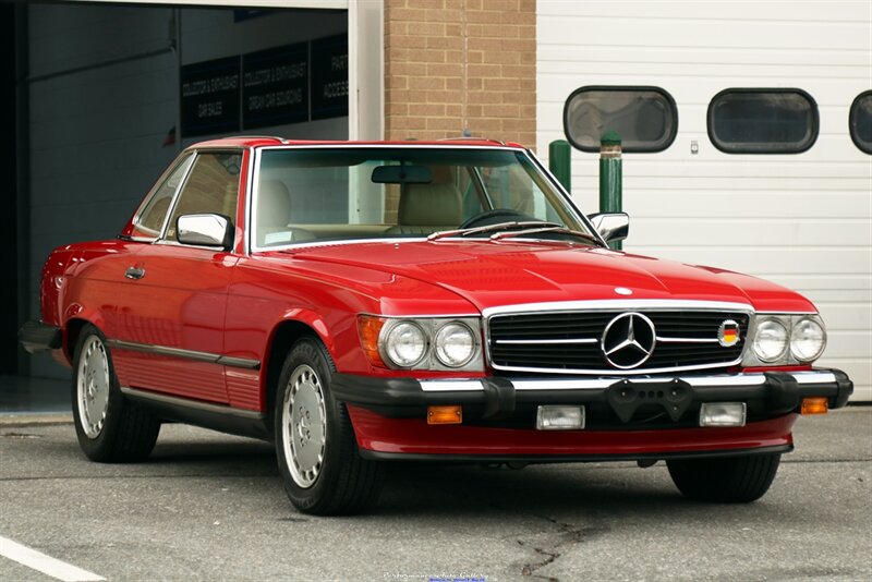 1989 Mercedes-Benz 560-Class 560 SL   - Photo 11 - Rockville, MD 20850