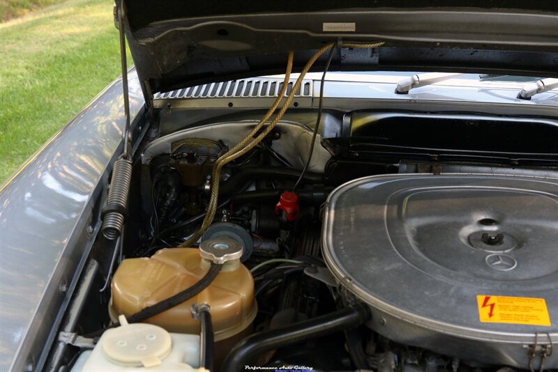 1988 Mercedes-Benz 560-Class 560 SL   - Photo 73 - Rockville, MD 20850