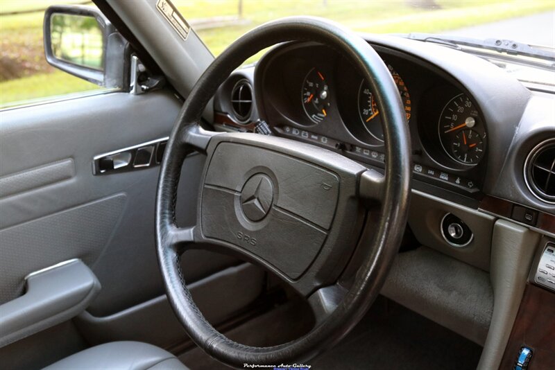 1988 Mercedes-Benz 560-Class 560 SL   - Photo 61 - Rockville, MD 20850