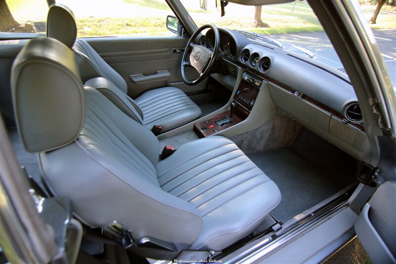 1988 Mercedes-Benz 560-Class 560 SL   - Photo 35 - Rockville, MD 20850