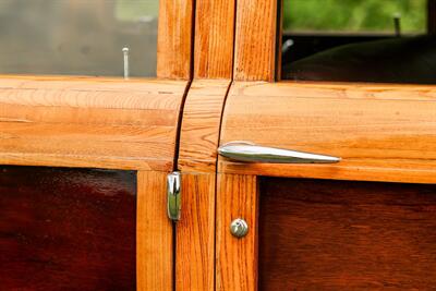 1947 Chrysler Town & Country Woodie Sedan   - Photo 33 - Rockville, MD 20850