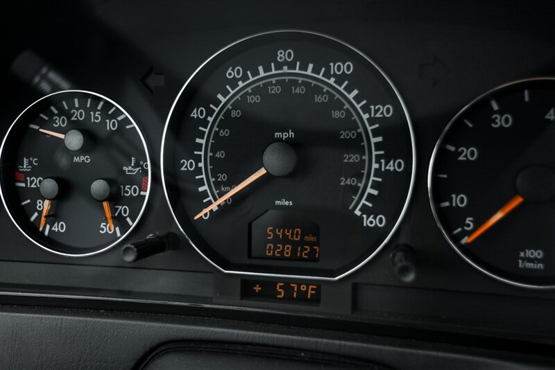 2002 Mercedes-Benz SL 500   - Photo 83 - Rockville, MD 20850