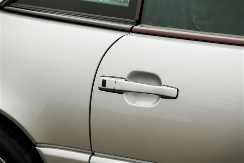 2002 Mercedes-Benz SL 500   - Photo 32 - Rockville, MD 20850