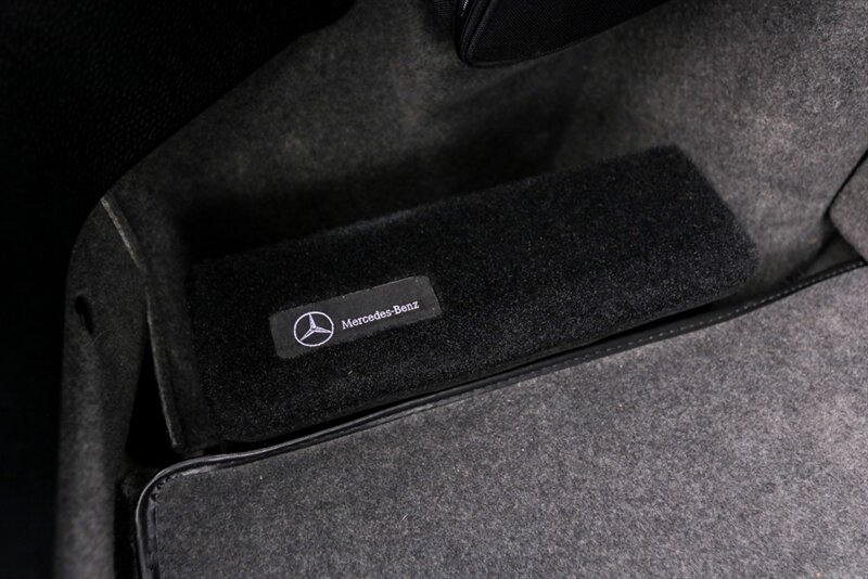 2002 Mercedes-Benz SL 500   - Photo 124 - Rockville, MD 20850