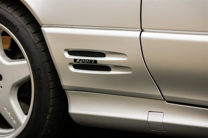 2002 Mercedes-Benz SL 500   - Photo 44 - Rockville, MD 20850