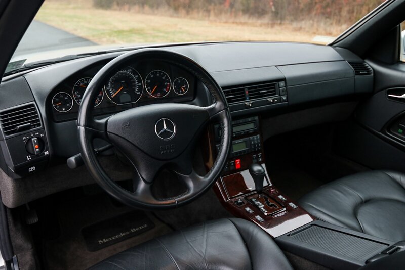 2002 Mercedes-Benz SL 500   - Photo 65 - Rockville, MD 20850