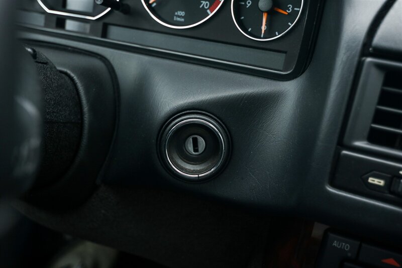 2002 Mercedes-Benz SL 500   - Photo 91 - Rockville, MD 20850