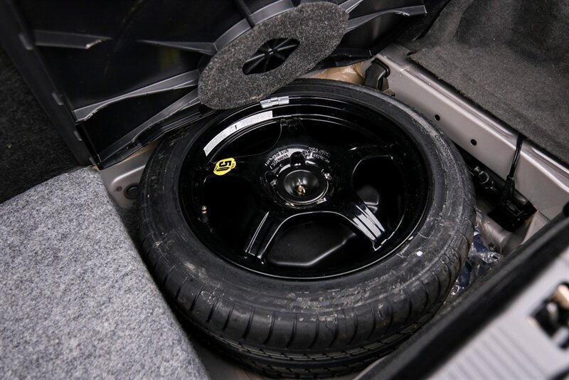 2002 Mercedes-Benz SL 500   - Photo 128 - Rockville, MD 20850