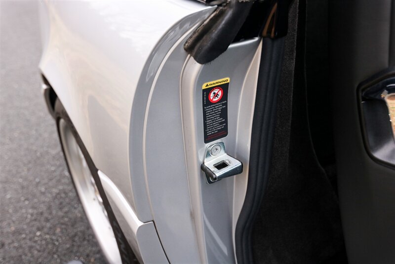 2002 Mercedes-Benz SL 500   - Photo 105 - Rockville, MD 20850