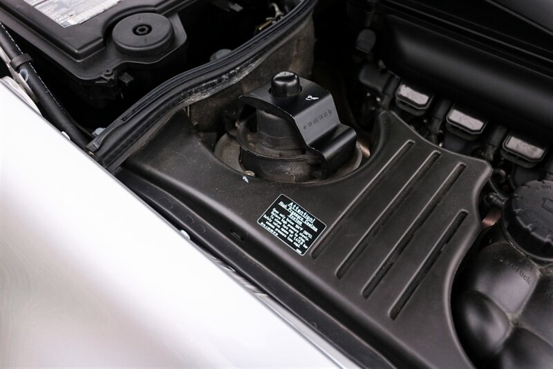 2002 Mercedes-Benz SL 500   - Photo 118 - Rockville, MD 20850