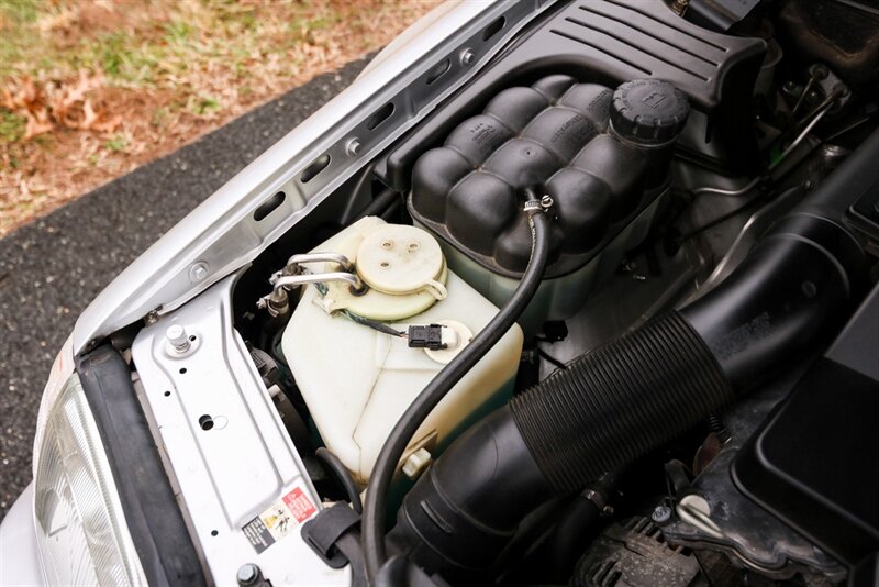 2002 Mercedes-Benz SL 500   - Photo 117 - Rockville, MD 20850