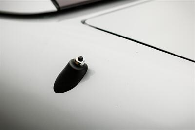 2002 Mercedes-Benz SL 500   - Photo 43 - Rockville, MD 20850