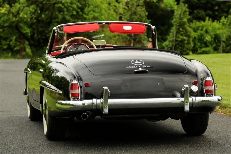 1961 Mercedes-Benz 190SL   - Photo 10 - Rockville, MD 20850