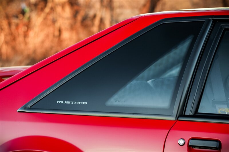 1993 Ford Mustang SVT Cobra   - Photo 30 - Rockville, MD 20850