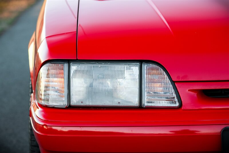 1993 Ford Mustang SVT Cobra   - Photo 18 - Rockville, MD 20850