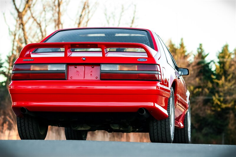 1993 Ford Mustang SVT Cobra   - Photo 12 - Rockville, MD 20850