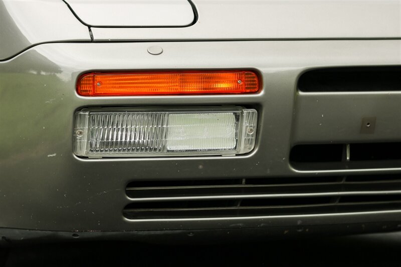 1989 Porsche 944 Turbo   - Photo 23 - Rockville, MD 20850