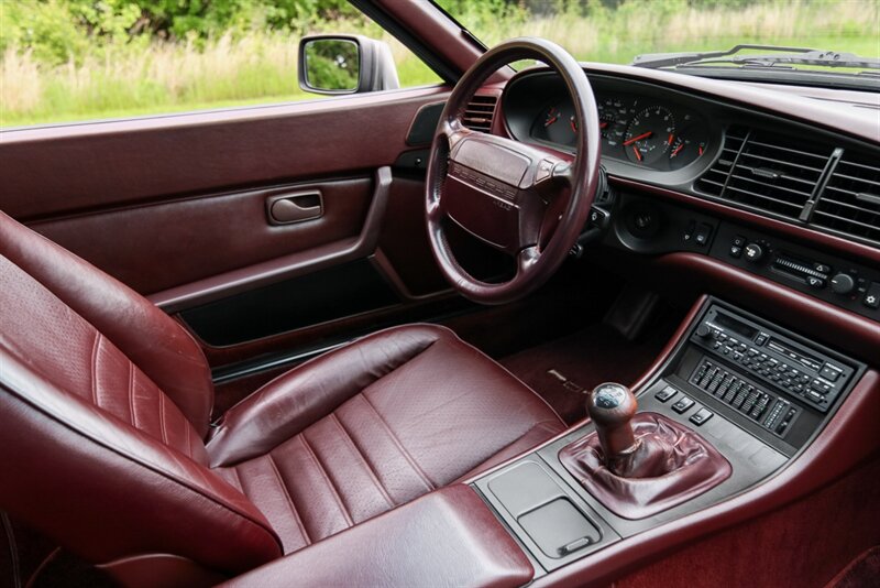 1989 Porsche 944 Turbo   - Photo 58 - Rockville, MD 20850