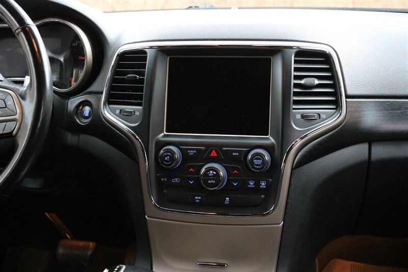 2014 Jeep Grand Cherokee Laredo   - Photo 24 - Rockville, MD 20850