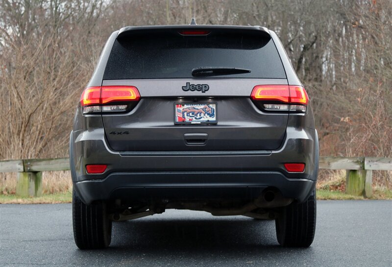 2014 Jeep Grand Cherokee Laredo   - Photo 3 - Rockville, MD 20850