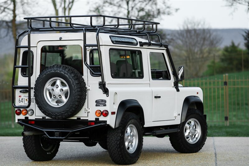 1997 Land Rover Defender 90 3dr 90  NAS (Japan - specific) - Photo 2 - Rockville, MD 20850