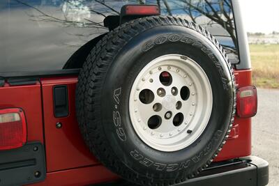 1999 Jeep Wrangler 4.0 Sport 2dr Sport   - Photo 52 - Rockville, MD 20850