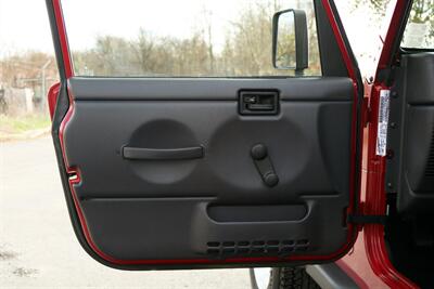 1999 Jeep Wrangler 4.0 Sport 2dr Sport   - Photo 62 - Rockville, MD 20850