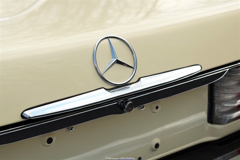 1984 Mercedes-Benz 380-Class 380 SL   - Photo 44 - Rockville, MD 20850