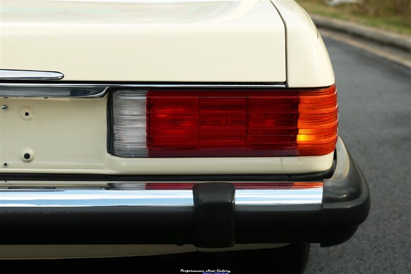 1984 Mercedes-Benz 380-Class 380 SL   - Photo 41 - Rockville, MD 20850