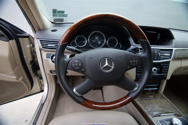 2010 Mercedes-Benz E 350 Luxury 4MATIC   - Photo 29 - Rockville, MD 20850