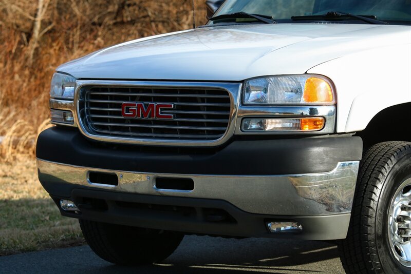 2001 GMC Sierra 2500 SLE   - Photo 31 - Rockville, MD 20850