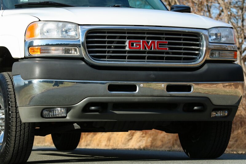 2001 GMC Sierra 2500 SLE   - Photo 30 - Rockville, MD 20850