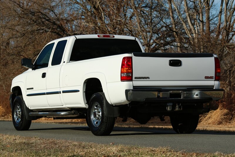 2001 GMC Sierra 2500 SLE   - Photo 25 - Rockville, MD 20850