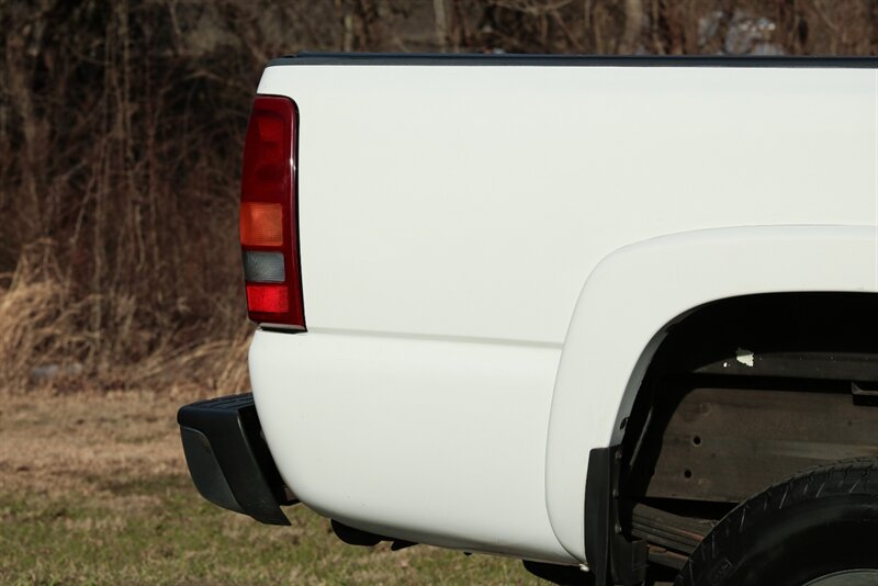 2001 GMC Sierra 2500 SLE   - Photo 53 - Rockville, MD 20850