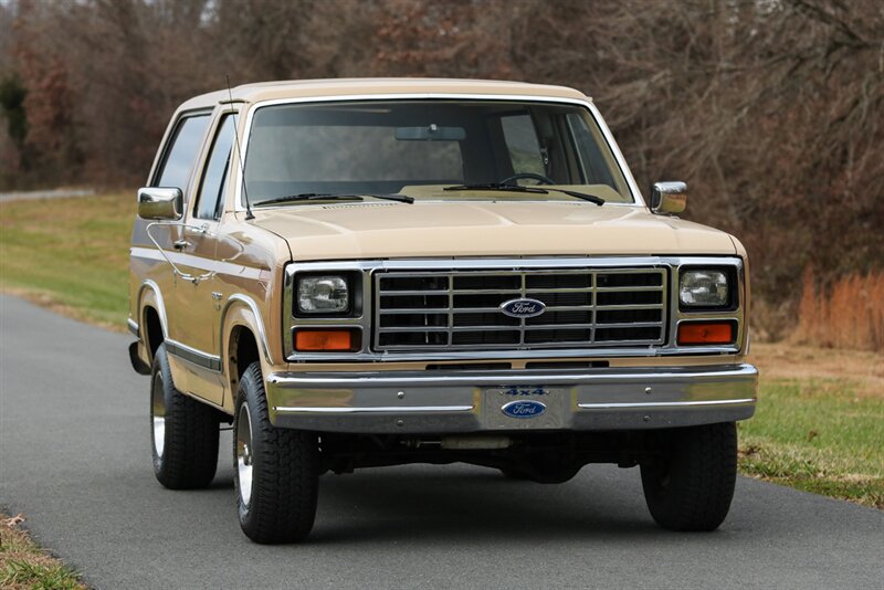 1984 Ford Bronco 2dr   - Photo 9 - Rockville, MD 20850