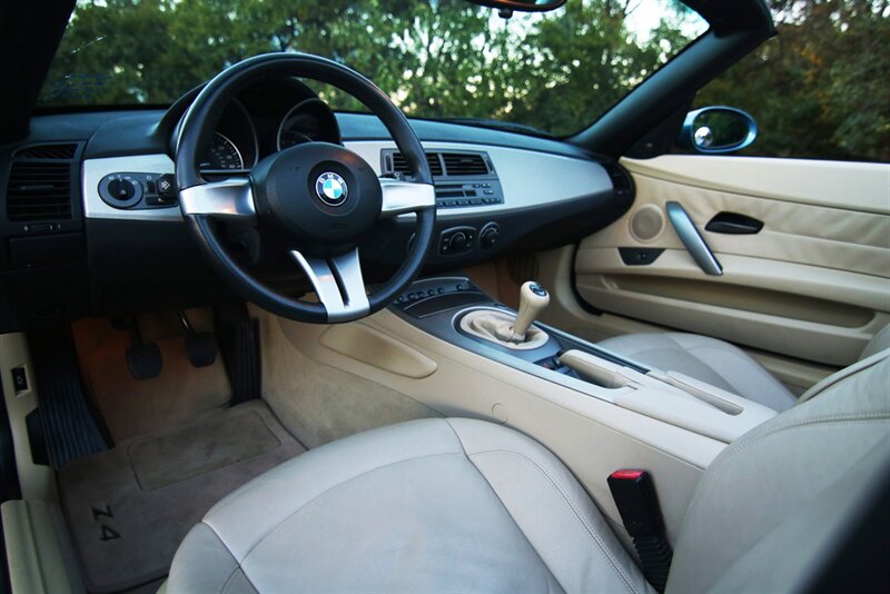 2003 BMW Z4 2.5i  5-Speed - Photo 70 - Rockville, MD 20850